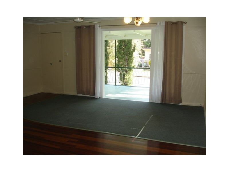 208 Earl Street, Berserker QLD 4701