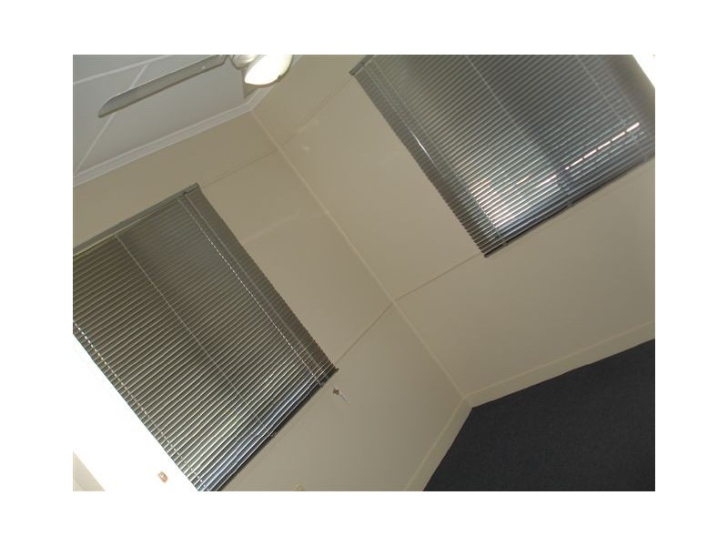 208 Earl Street, Berserker QLD 4701