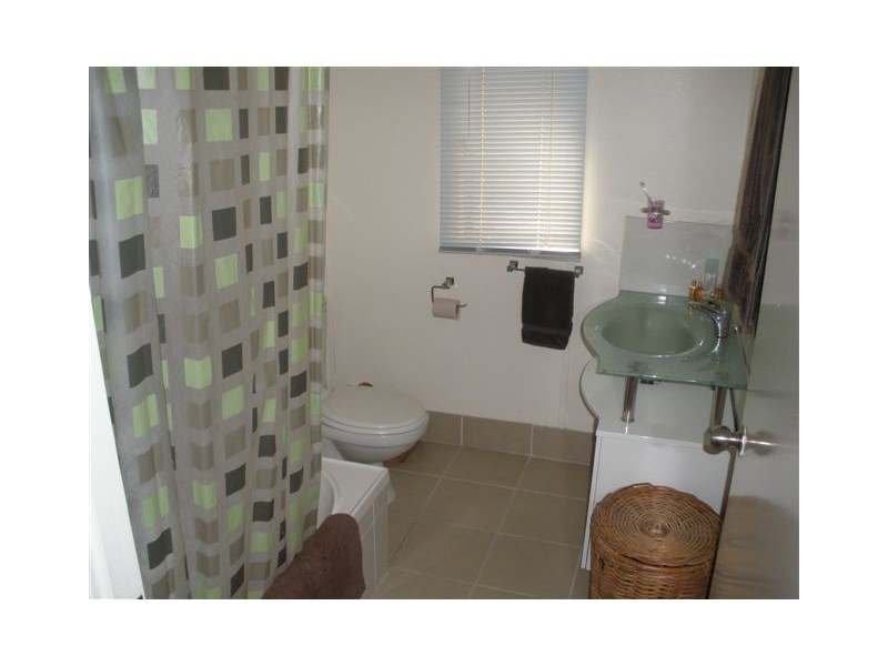 30 Heath Street, Wandal QLD 4700