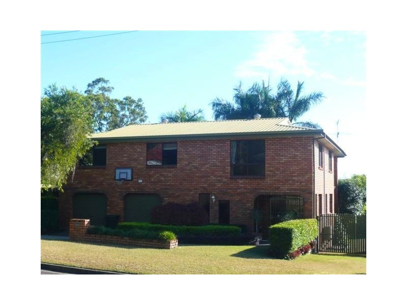 8 Boonah Street, Wandal QLD 4700