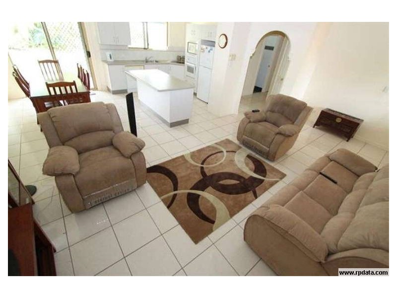 36 Pillich Street, Kawana QLD 4701