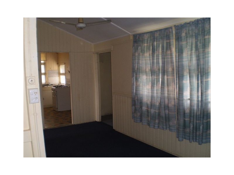 29 Kirkellen Street, Berserker QLD 4701