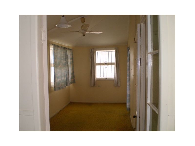 29 Kirkellen Street, Berserker QLD 4701