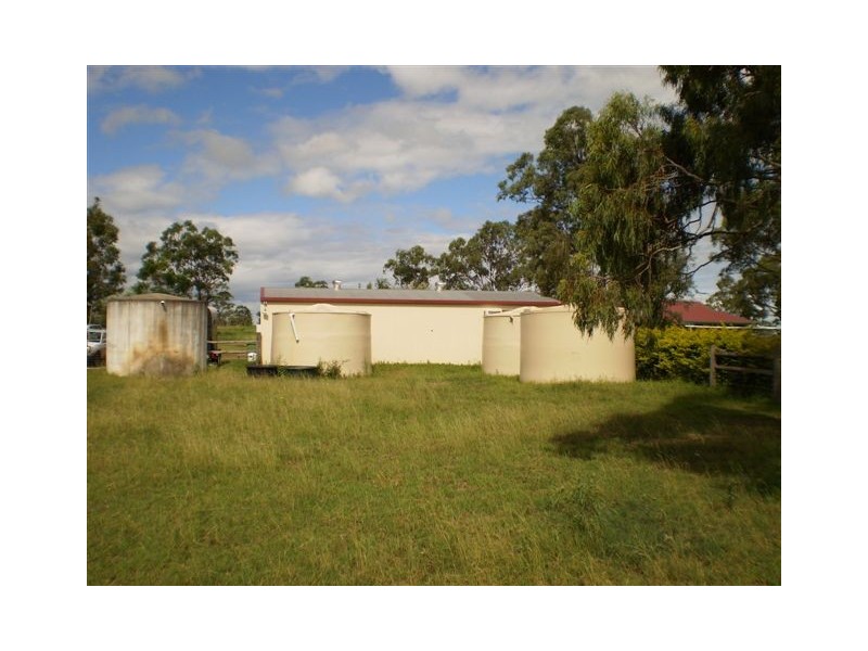 32 Rayner Road, Alton Downs QLD 4702