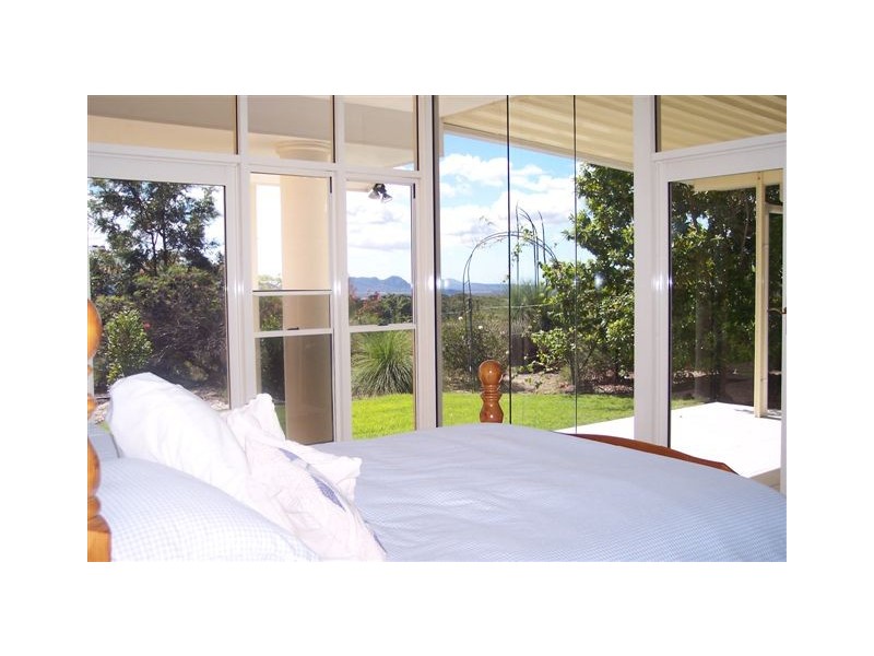 77 Sneddon Road, Limestone Creek QLD 4701