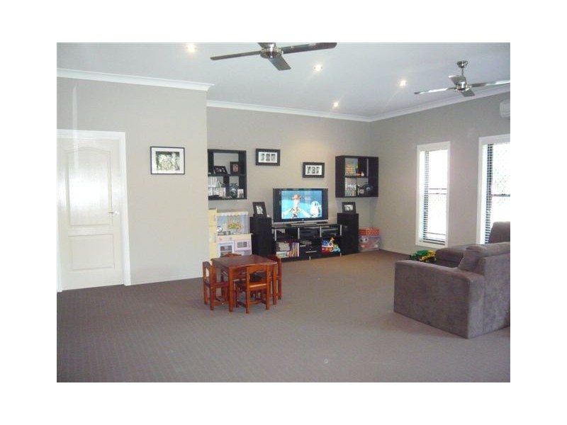 21 Treefern Terrace, Frenchville QLD 4701