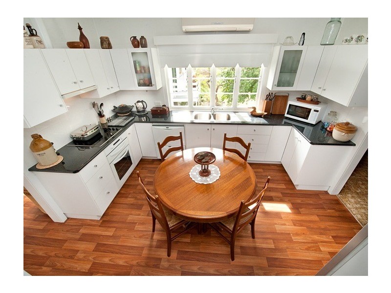 10 Craigilee Street, The Range QLD 4700