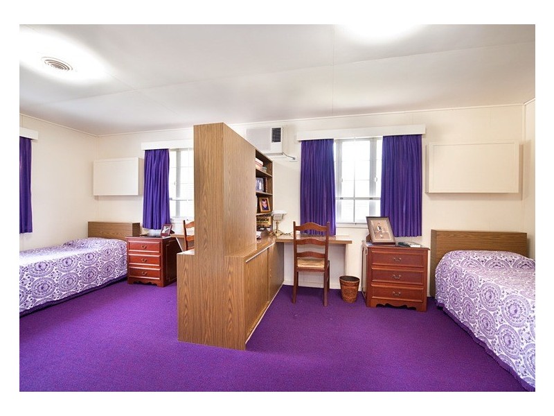 10 Craigilee Street, The Range QLD 4700