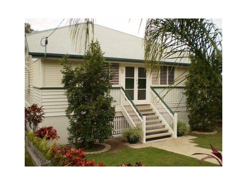 25 Lennox Street, The Range QLD 4700