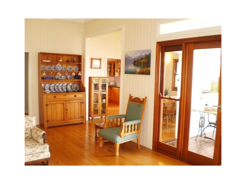 25 Lennox Street, The Range QLD 4700