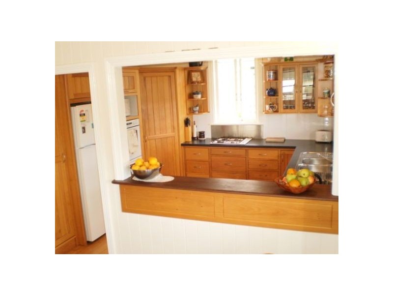 25 Lennox Street, The Range QLD 4700