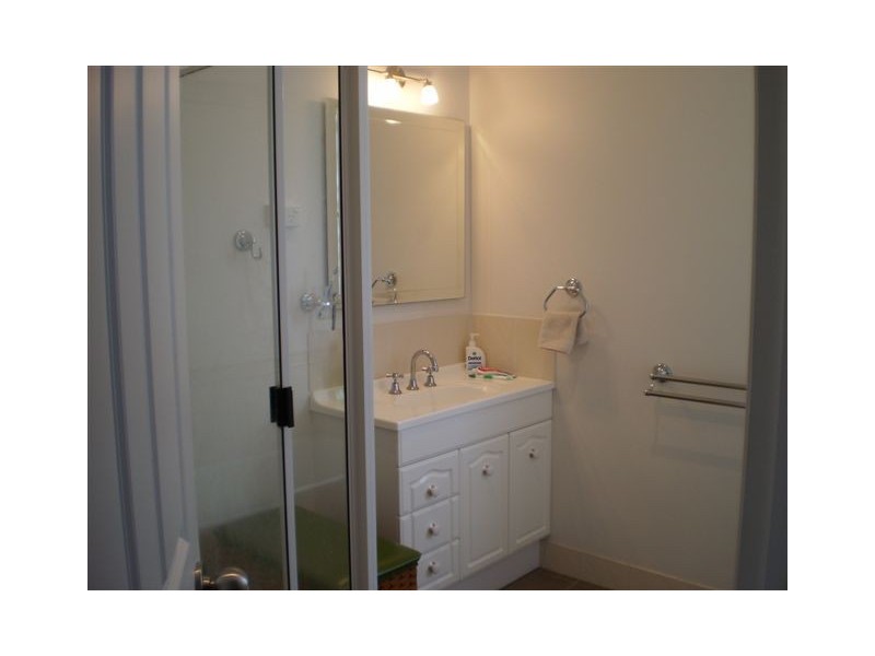 25 Lennox Street, The Range QLD 4700