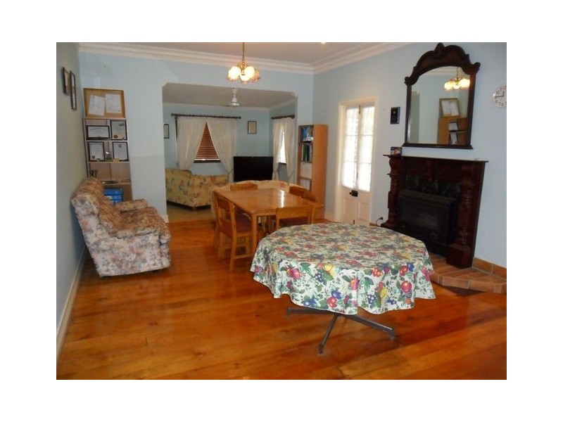 266 Upper Dawson Road, The Range QLD 4700