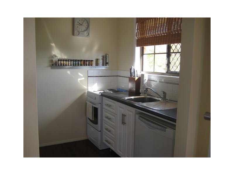 19 Hutcheon Street, Kawana QLD 4701