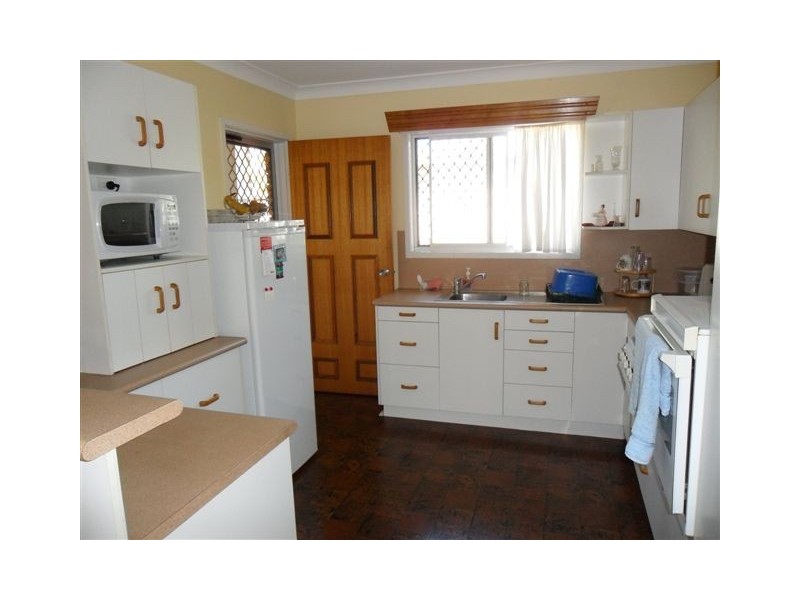 19 Skyring Street, Wandal QLD 4700