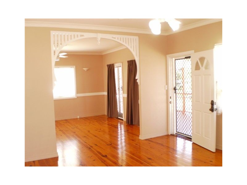 21 Normanby Terrace, The Range QLD 4700