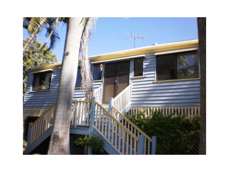 1 Woodville Street, Wandal QLD 4700