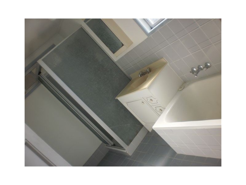 1 Woodville Street, Wandal QLD 4700