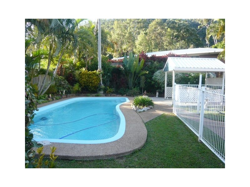 3 Whiteley Street, Frenchville QLD 4701