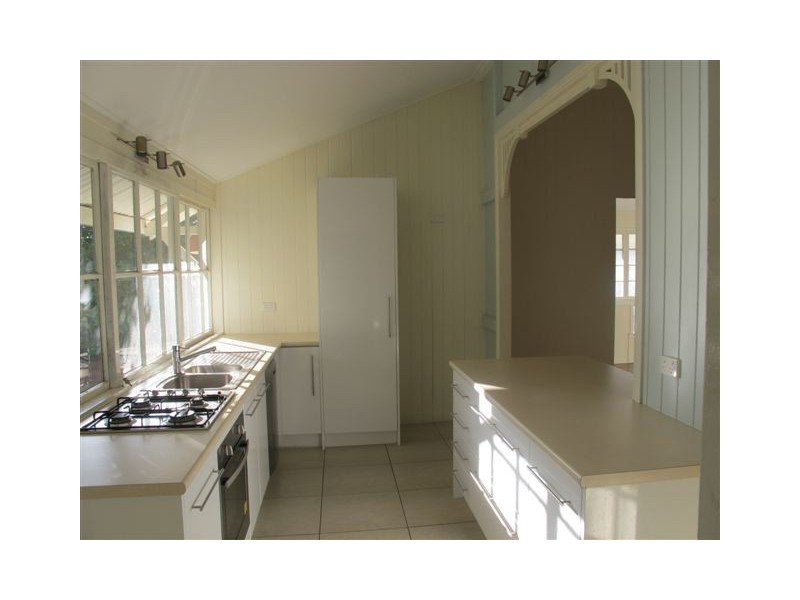 20 Rundle Street, Wandal QLD 4700