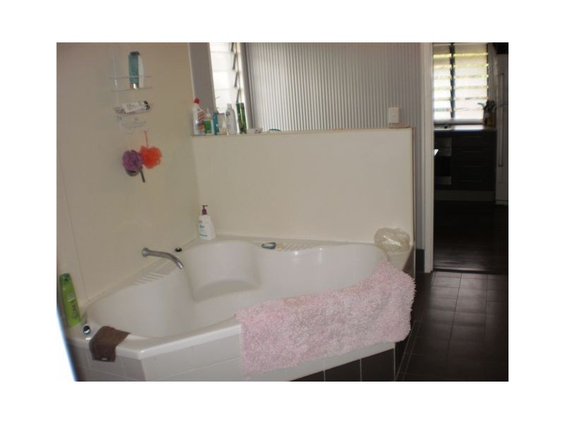 47 Albert Street, The Range QLD 4700