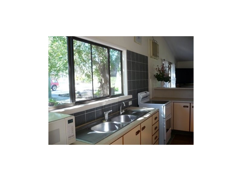 61 Annie Drive, Cawarral QLD 4702