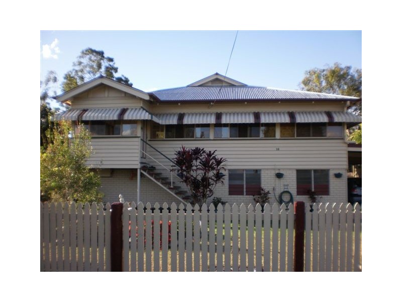 18 HARTLEY STREET, Wandal QLD 4700