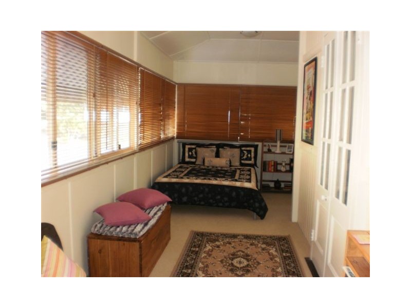 18 HARTLEY STREET, Wandal QLD 4700