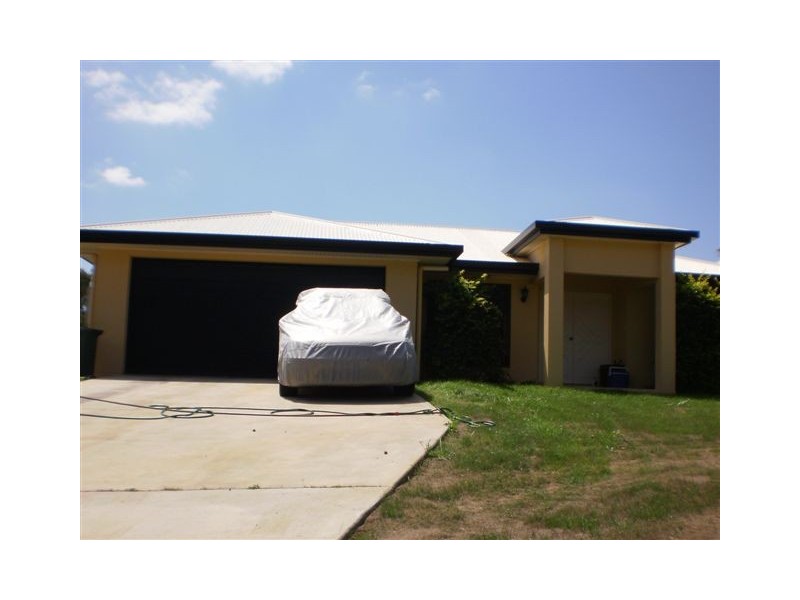 17 Mark Acton Close, Rockyview QLD 4701