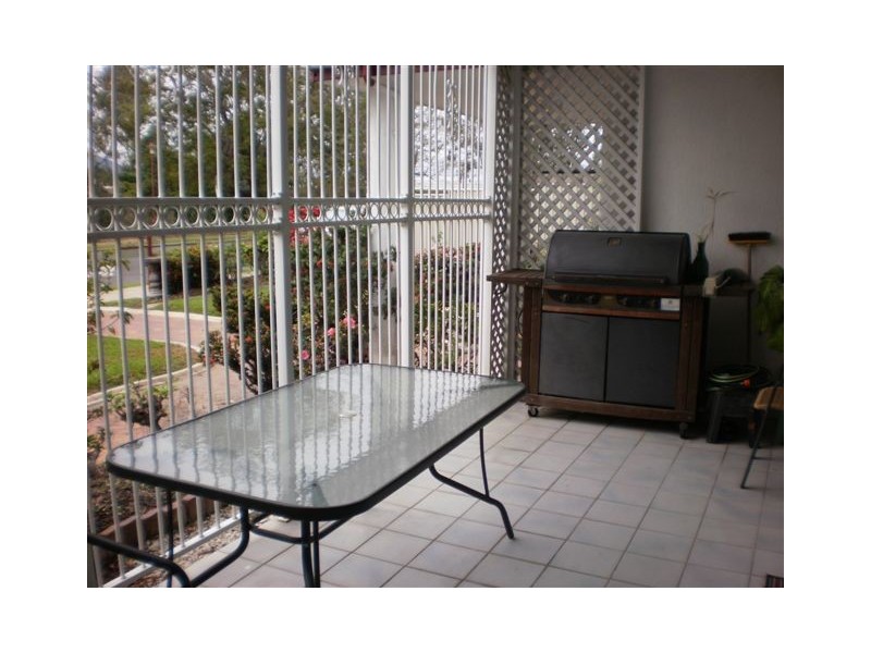 2/14 Victoria Parade, Rockhampton City QLD 4700