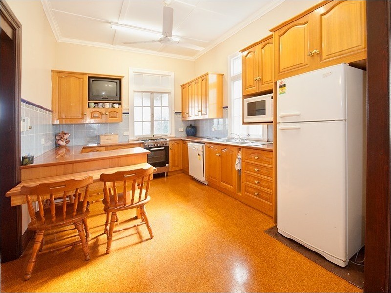 146 Agnes Street, The Range QLD 4700