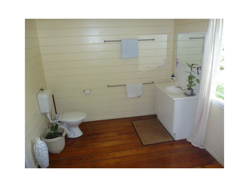 194 William Street, Allenstown QLD 4700