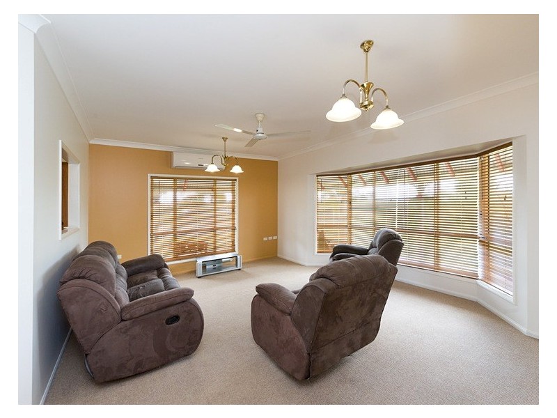 94 Fons Drive, Glendale QLD 4711