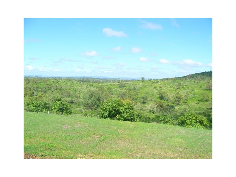 94 Fons Drive, Glendale QLD 4711