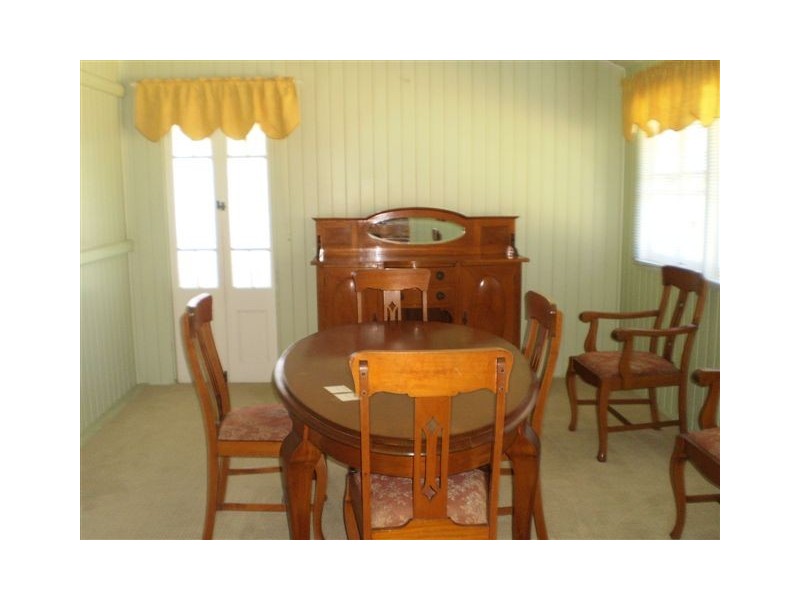 23 Brecknell Street, The Range QLD 4700