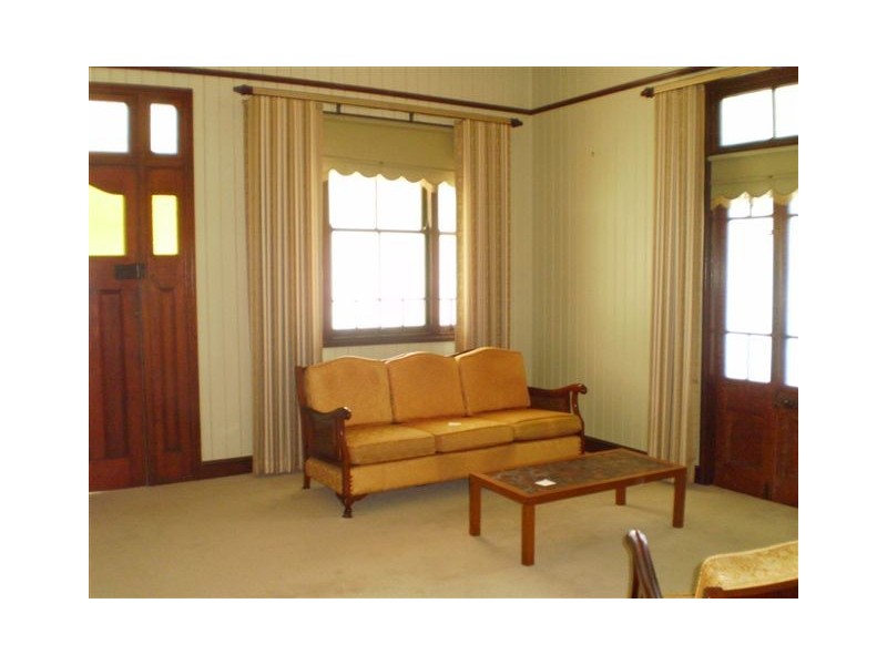 23 Brecknell Street, The Range QLD 4700