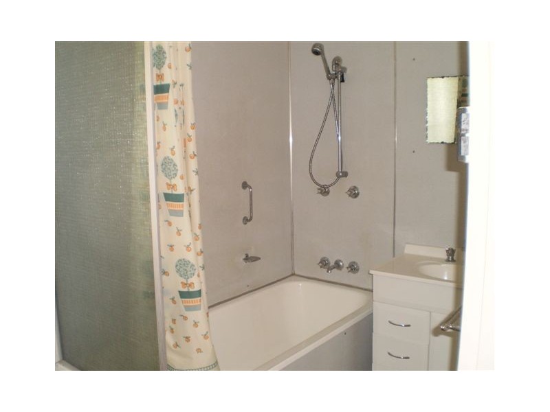 23 Brecknell Street, The Range QLD 4700