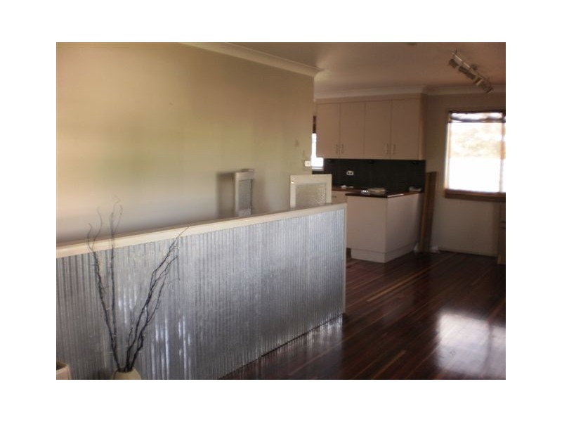 27 Barmoya Road, The Caves QLD 4702