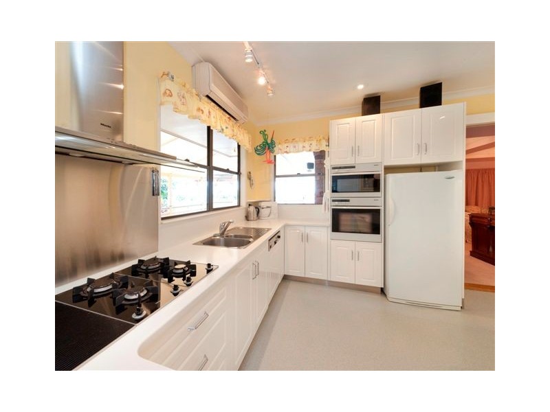 12 Macgregor Street, The Range QLD 4700