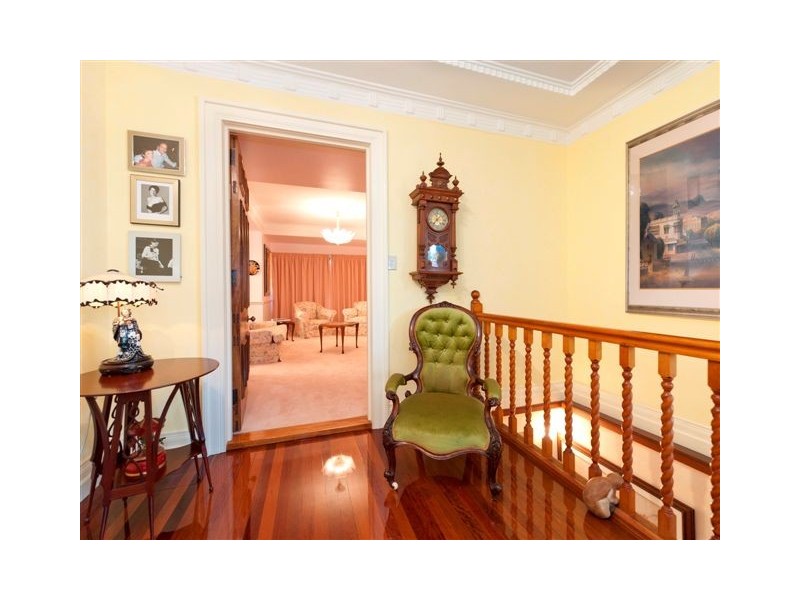 12 Macgregor Street, The Range QLD 4700