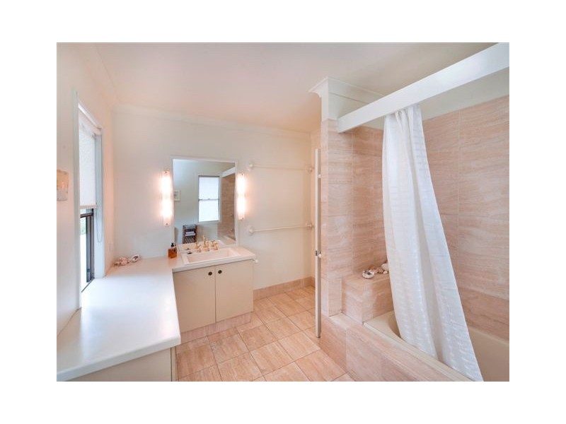 12 Macgregor Street, The Range QLD 4700