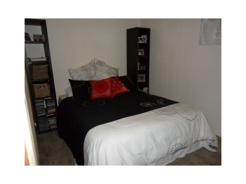 19 Roden Street, Keppel Sands QLD 4702