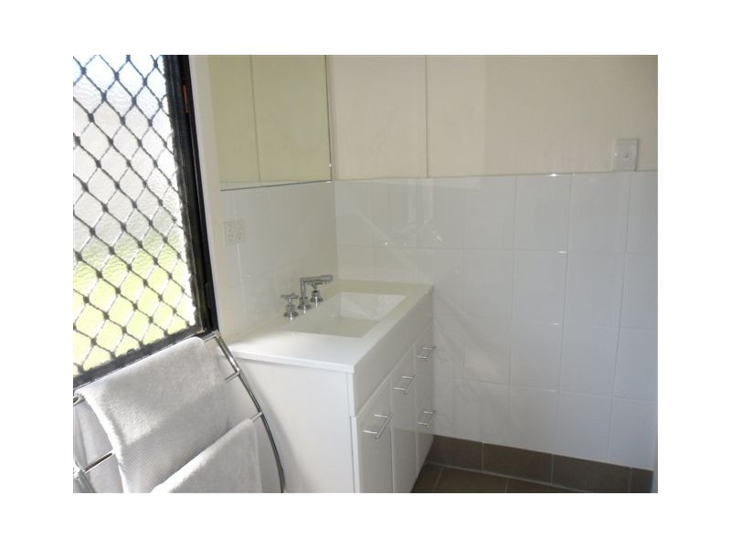 19 Roden Street, Keppel Sands QLD 4702