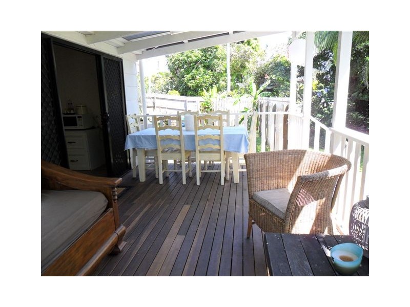 19 Roden Street, Keppel Sands QLD 4702