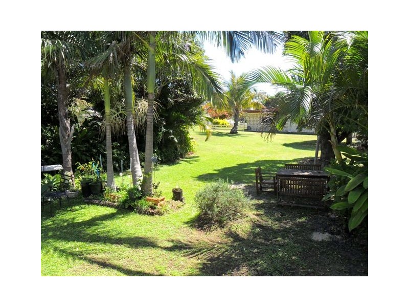 19 Roden Street, Keppel Sands QLD 4702