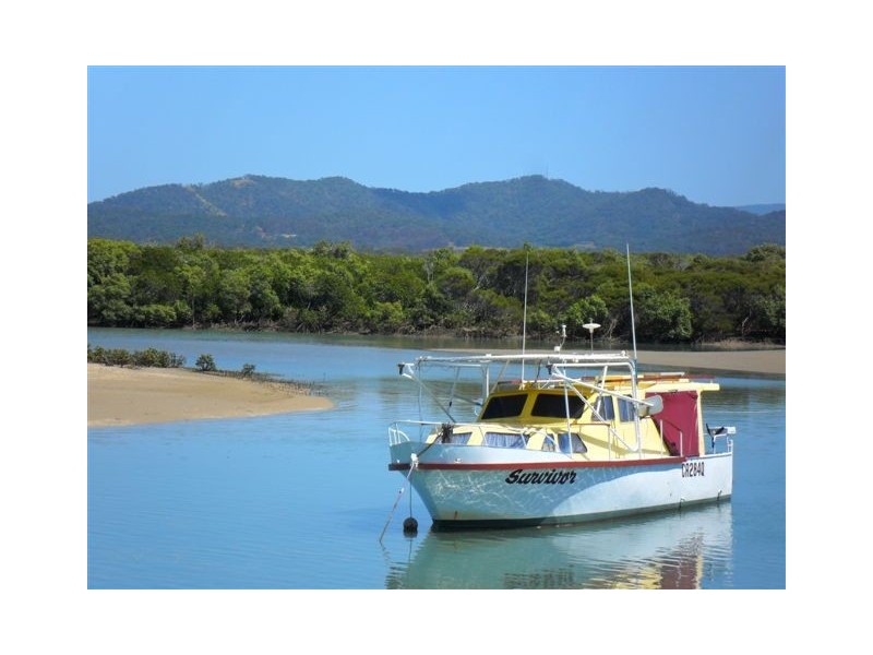 19 Roden Street, Keppel Sands QLD 4702