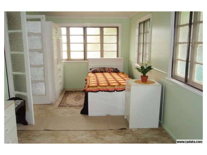 16 Anderson Street, Allenstown QLD 4700