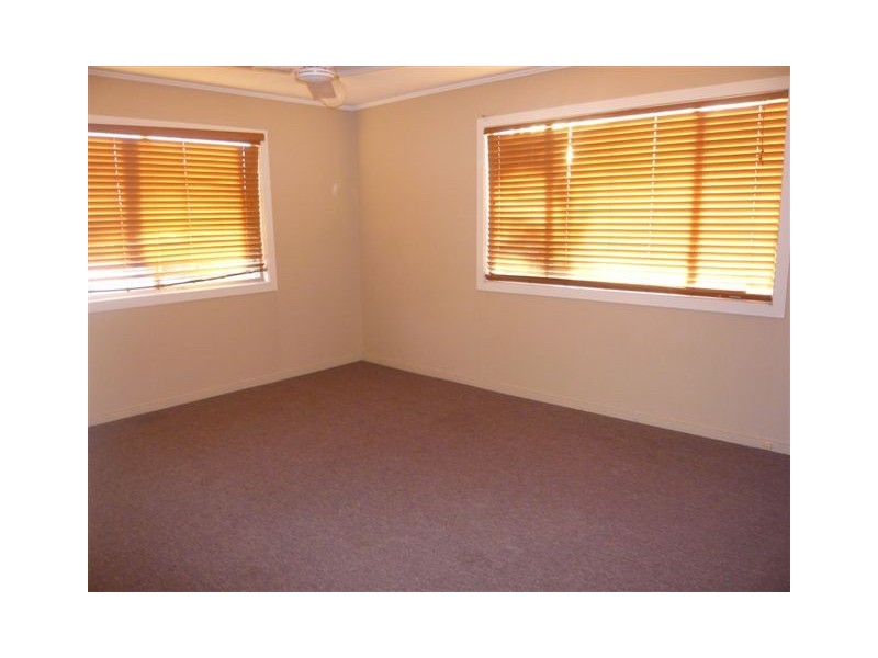 22 Harriette Street, Park Avenue QLD 4701