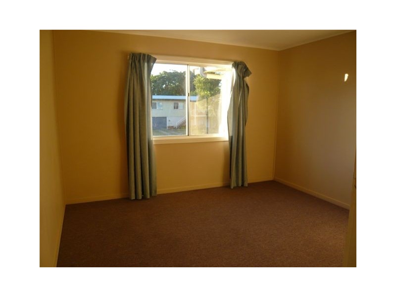 22 Harriette Street, Park Avenue QLD 4701