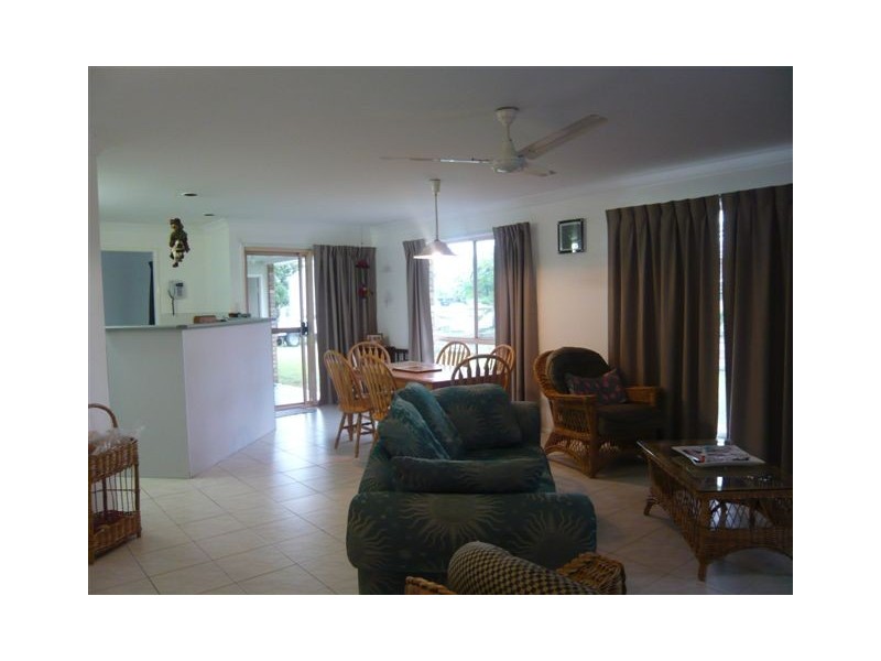 23 Green Avenue, Glenlee QLD 4711